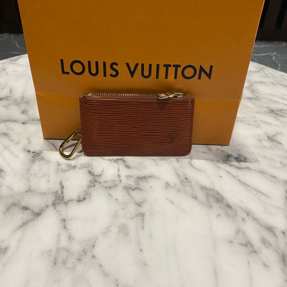 Louis Vuitton Tan Leather Zipper Pouch key holder - Picture 1 of 8